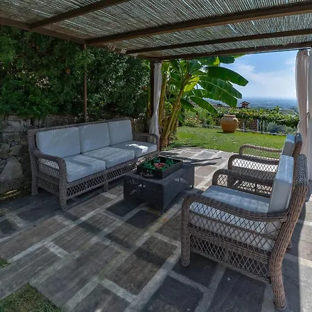 Casale Pinoni Villa *